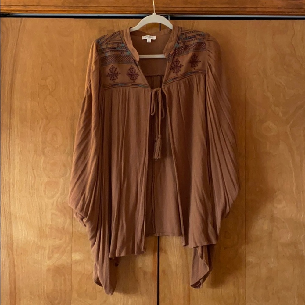 Tie poncho